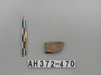 藏品(灰褐色夾砂陶口緣)的圖片